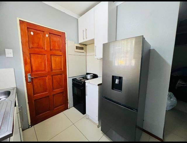 3 BEDROOM HOUSE FOR SALE IN RIVERSIDE VIEW EXT 35